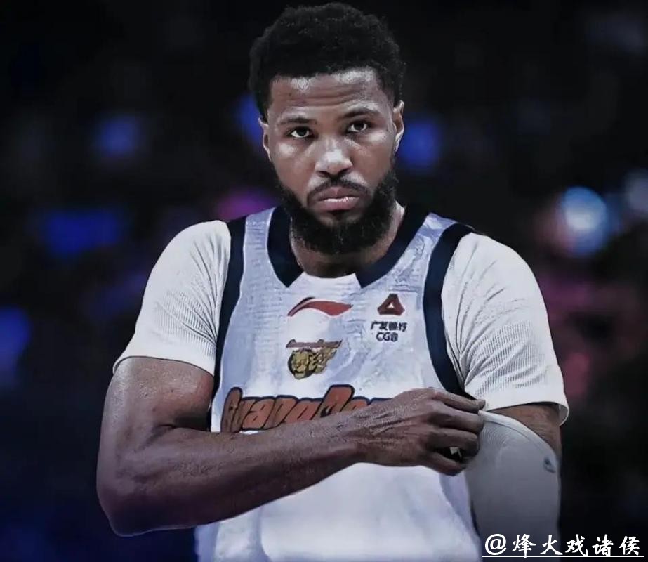 健身网红女友生日,马利克·比斯利深情表白,或将加盟CBA成为顶级外援 健身网红女友生日,马利克·比斯利深情表白,或将加盟CBA成为顶级外援